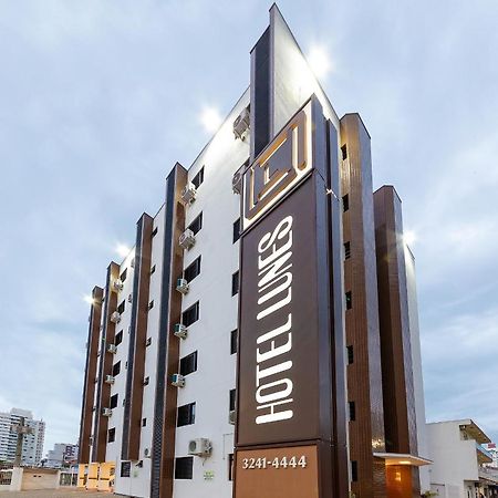 Hotel Lunes Sao Jose  Buitenkant foto