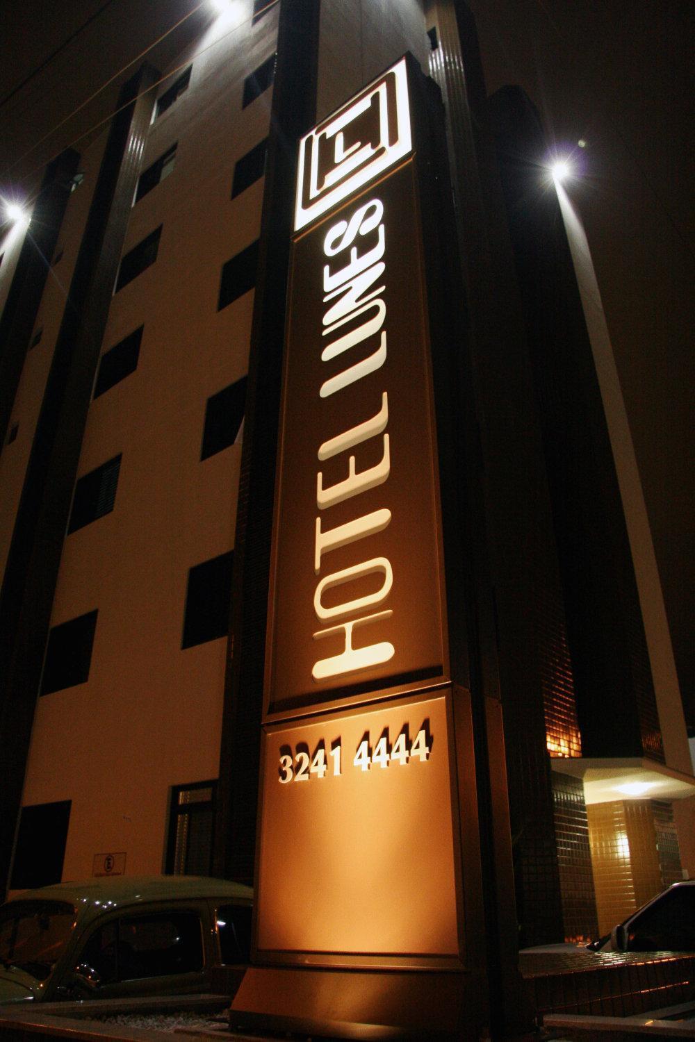 Hotel Lunes Sao Jose  Buitenkant foto
