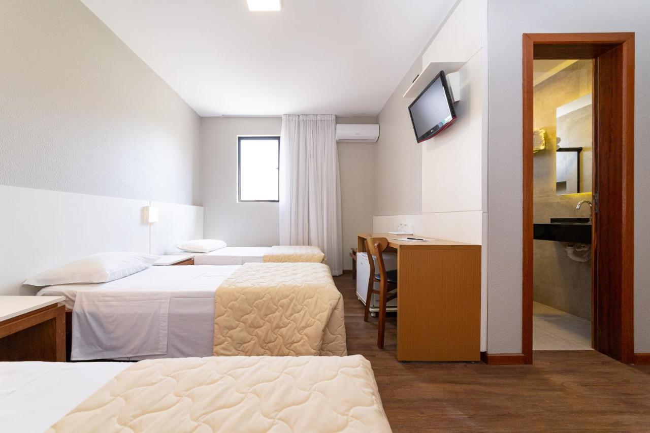 Hotel Lunes Sao Jose  Buitenkant foto