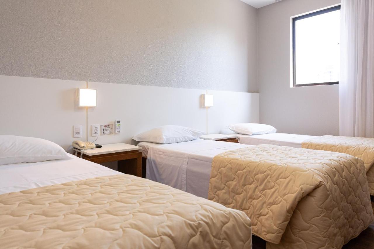 Hotel Lunes Sao Jose  Buitenkant foto